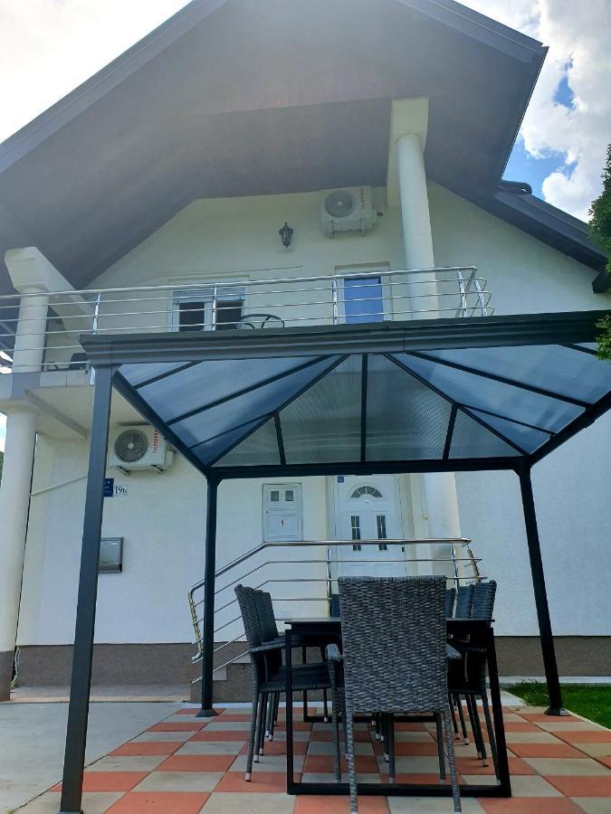 House Mirjana Hotel Smoljanac Exterior photo