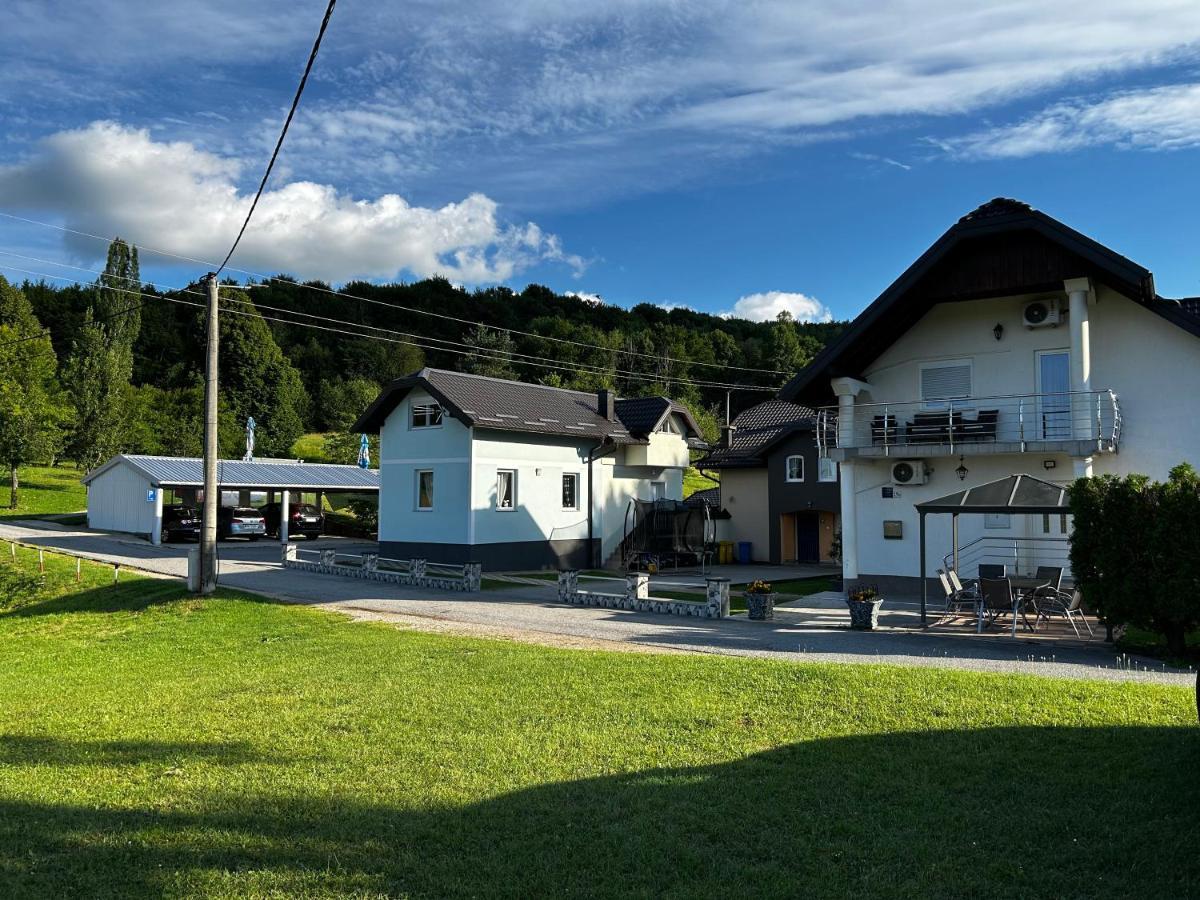 House Mirjana Hotel Smoljanac Exterior photo