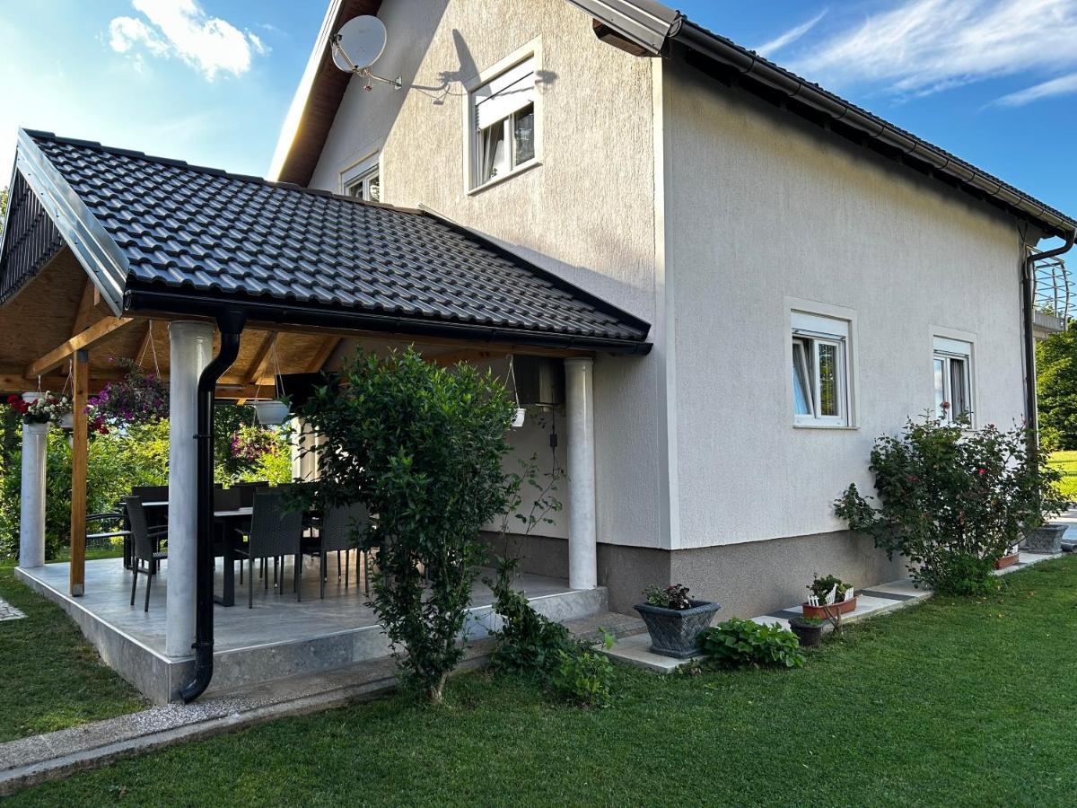 House Mirjana Hotel Smoljanac Exterior photo