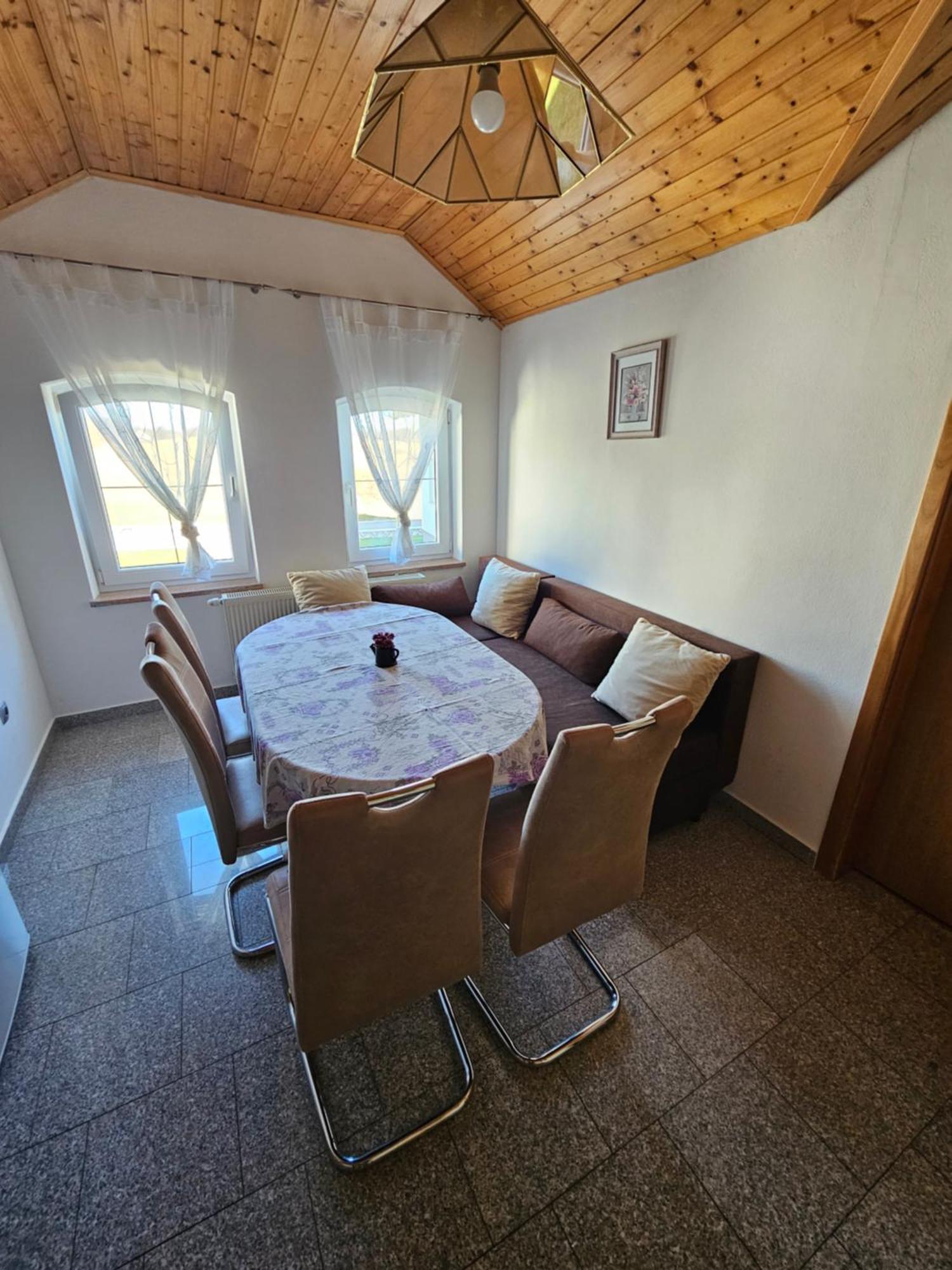 House Mirjana Hotel Smoljanac Exterior photo